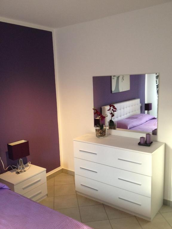 סירמיונה Perla Del Lago Rent Apartments חדר תמונה